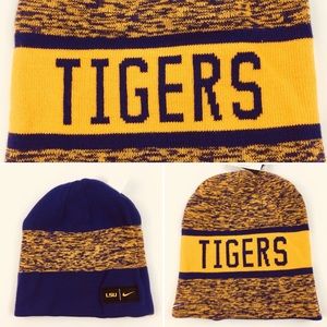 NWT Nike Reversible beanie hats college LSU